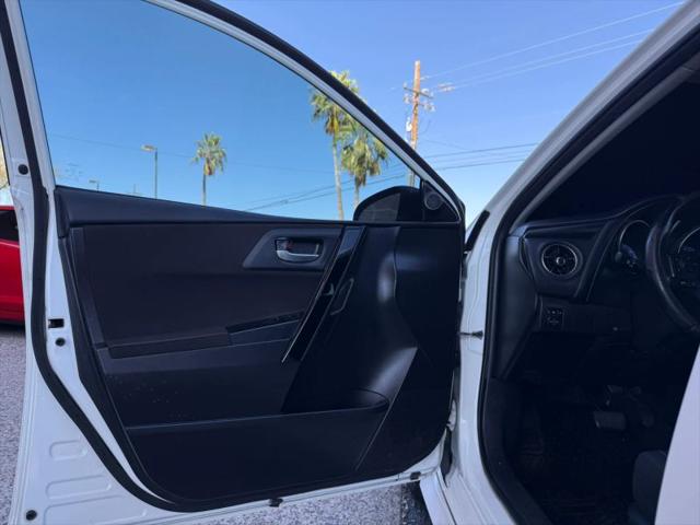 2016 Scion iM Base