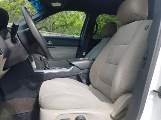 2015 Ford Explorer Base