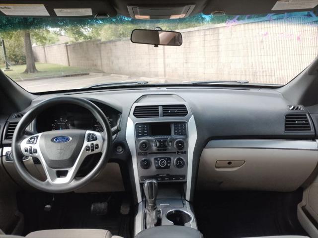 2015 Ford Explorer Base