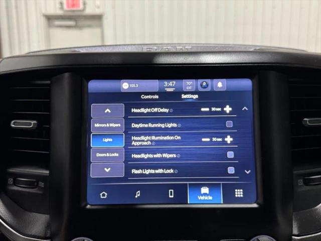 2022 Ram 2500 Tradesman Crew Cab 4x4 8' Box