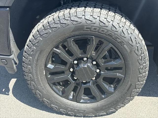 2023 GMC Sierra 2500HD 4WD Crew Cab Standard Bed Denali