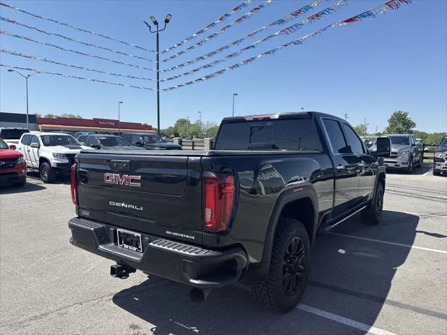 2023 GMC Sierra 2500HD 4WD Crew Cab Standard Bed Denali