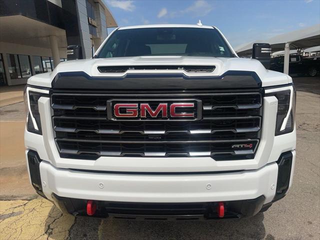 2026 GMC Sierra 2500HD Crew Cab, Standard Bed, AT4, 4WD