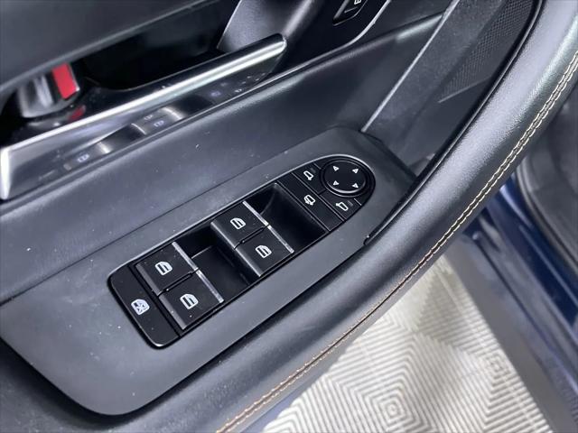 2024 Mazda X-90 Premium Plus