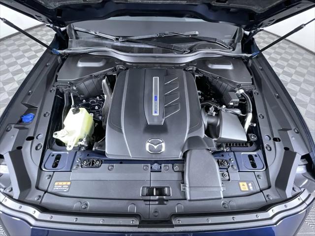 2024 Mazda X-90 Premium Plus