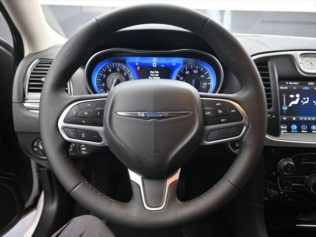 2023 Chrysler 300 Touring