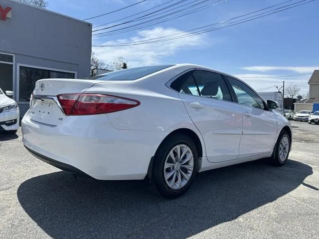 2016 Toyota Camry LE