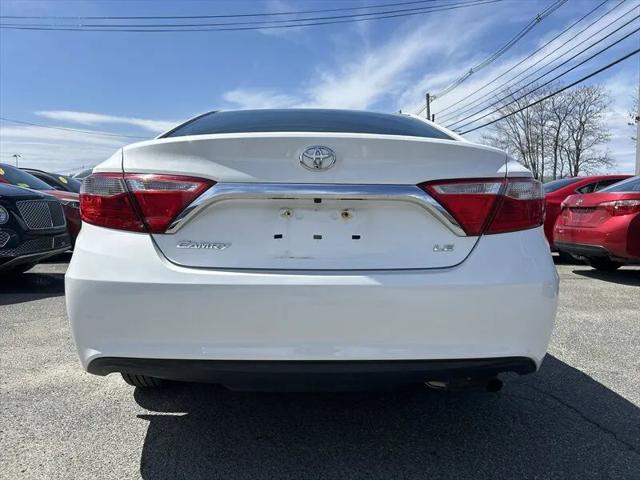 2016 Toyota Camry LE