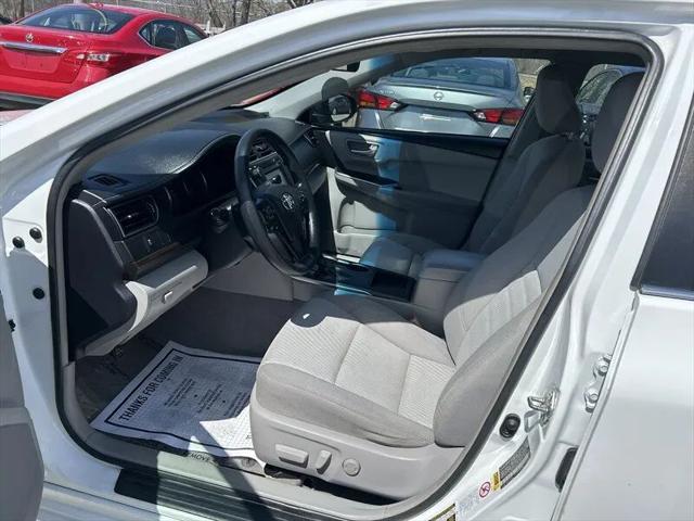 2016 Toyota Camry LE
