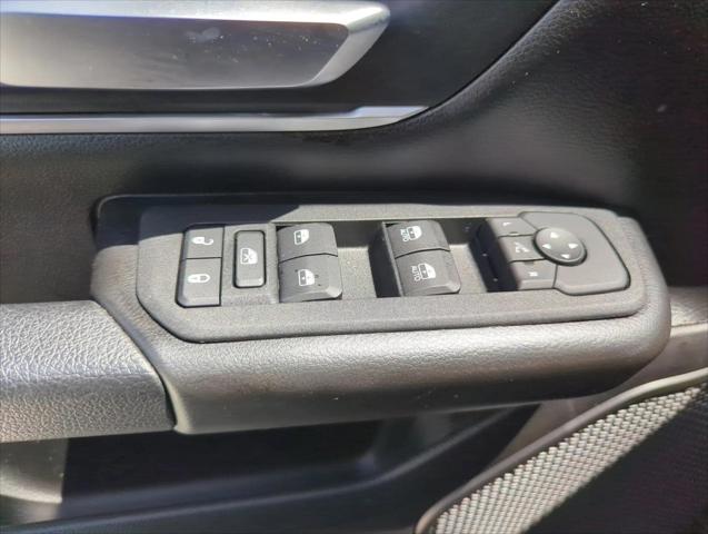 2025 Ram 1500 Big Horn Crew Cab 4x2 5'7" Box