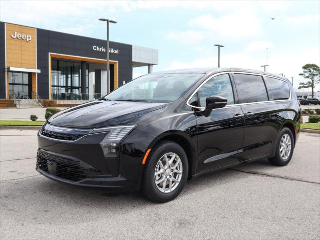 2027 Chrysler Pacifica PACIFICA SELECT