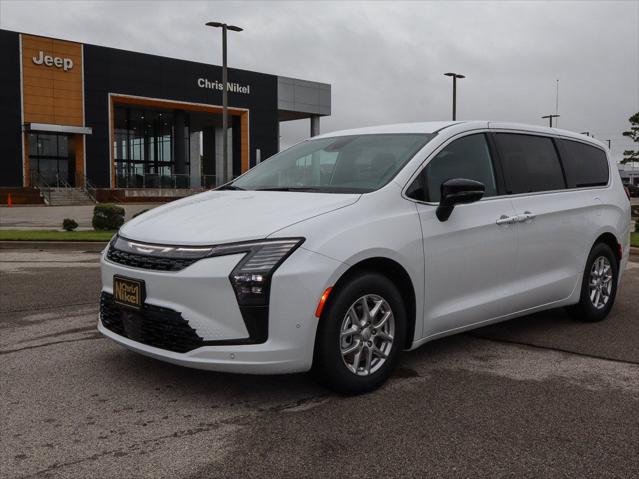 2027 Chrysler Pacifica PACIFICA SELECT