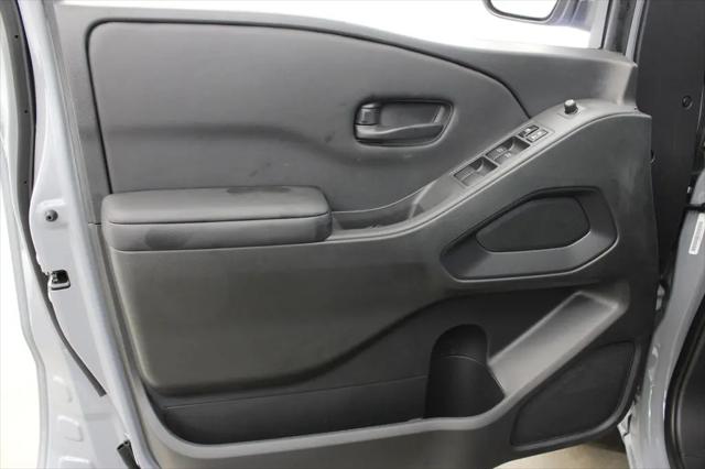 2026 Nissan Frontier Crew Cab SV 4x2