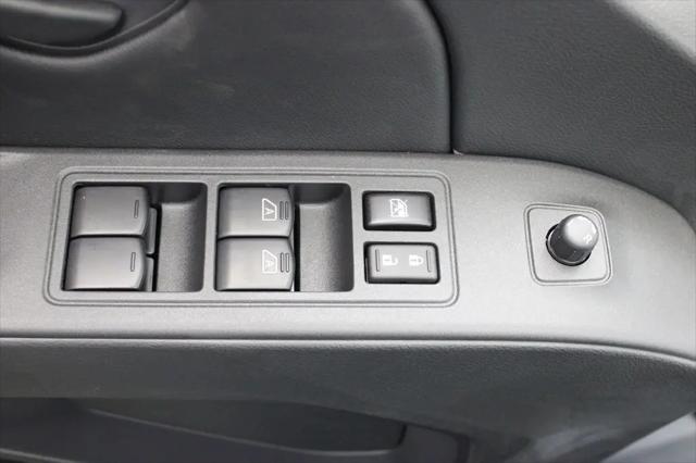 2026 Nissan Frontier Crew Cab SV 4x2