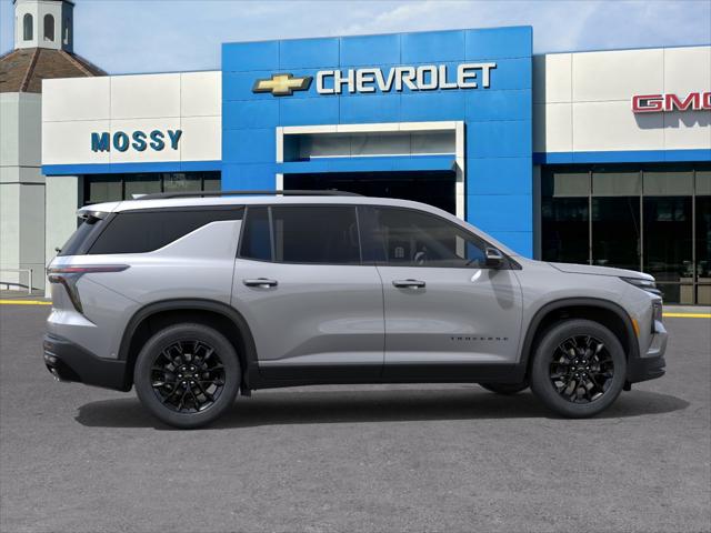 2026 Chevrolet Traverse FWD LT