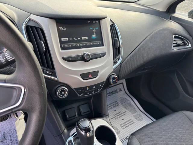2017 Chevrolet Cruze LS Auto