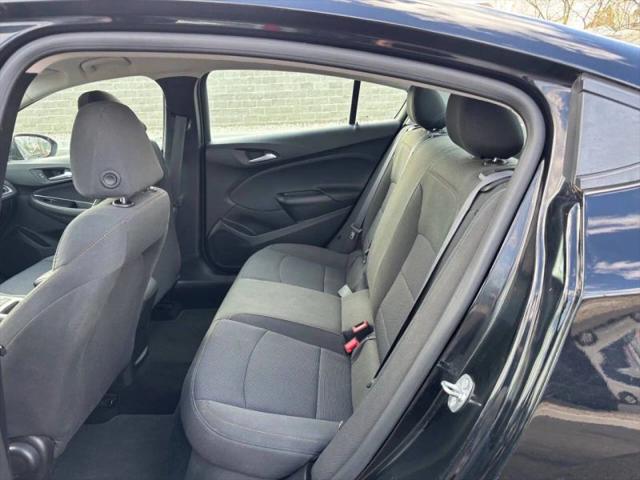 2017 Chevrolet Cruze LS Auto
