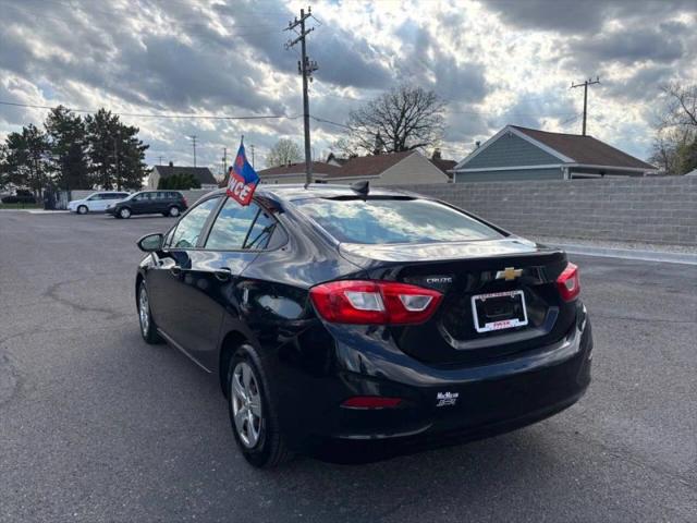 2017 Chevrolet Cruze LS Auto