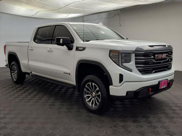 2022 GMC Sierra 1500 4WD Crew Cab Standard Box AT4