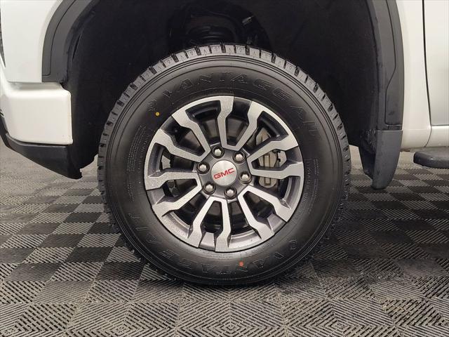 2022 GMC Sierra 1500 4WD Crew Cab Standard Box AT4