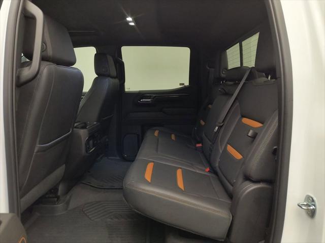 2022 GMC Sierra 1500 4WD Crew Cab Standard Box AT4