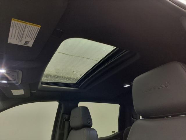 2022 GMC Sierra 1500 4WD Crew Cab Standard Box AT4