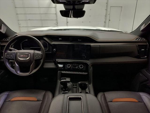 2022 GMC Sierra 1500 4WD Crew Cab Standard Box AT4