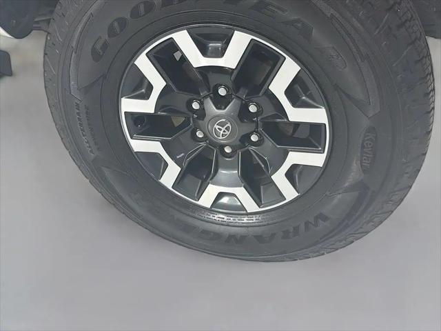 2022 Toyota Tacoma SR5 V6