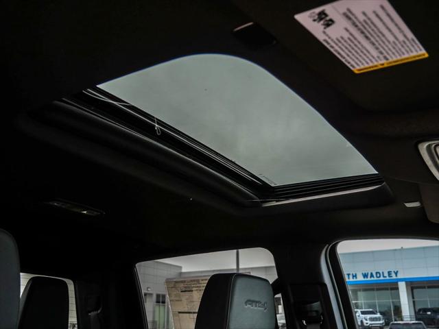 2026 GMC Sierra 2500HD Crew Cab, Standard Bed, AT4, 4WD