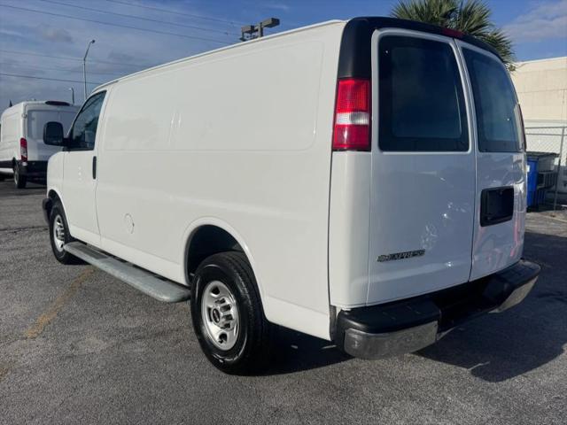 2021 GMC Savana Cargo RWD 2500 Regular Wheelbase Work Van