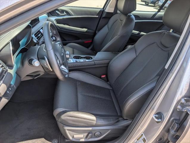 2026 Genesis G70 2.5T RWD