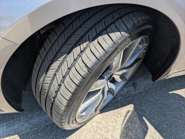 2026 Genesis G70 2.5T RWD