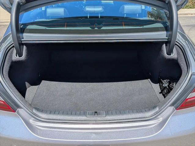 2026 Genesis G70 2.5T RWD