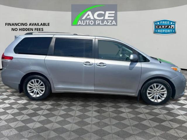 2011 Toyota Sienna XLE V6