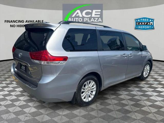 2011 Toyota Sienna XLE V6