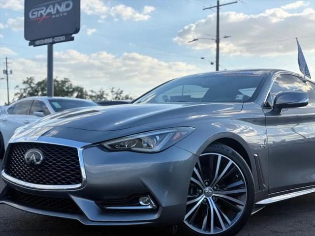 2019 INFINITI Q60 3.0t LUXE
