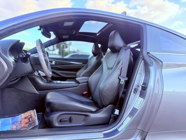 2019 INFINITI Q60 3.0t LUXE