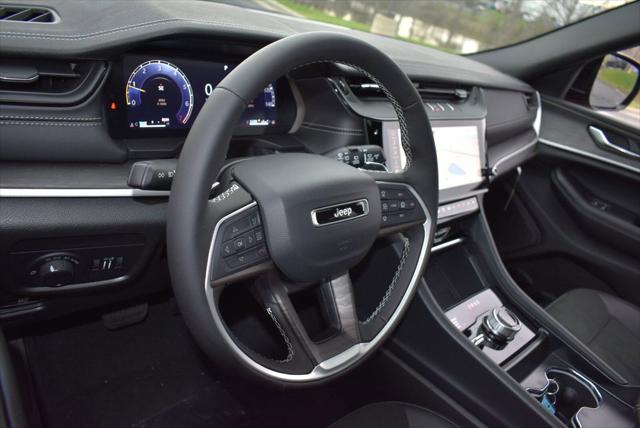 2026 Jeep Grand Cherokee L Altitude 4x4
