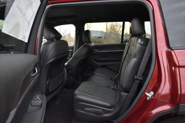 2026 Jeep Grand Cherokee L Altitude 4x4