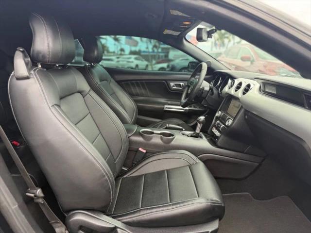 2017 Ford Mustang EcoBoost Premium