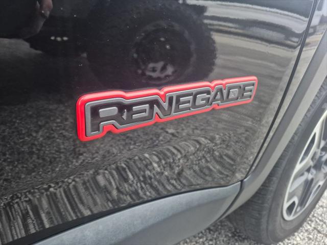 2016 Jeep Renegade Trailhawk