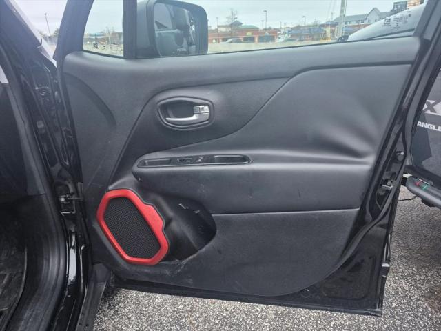 2016 Jeep Renegade Trailhawk