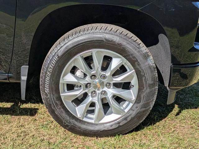 2026 Chevrolet Silverado 1500 4WD Crew Cab Short Bed Custom