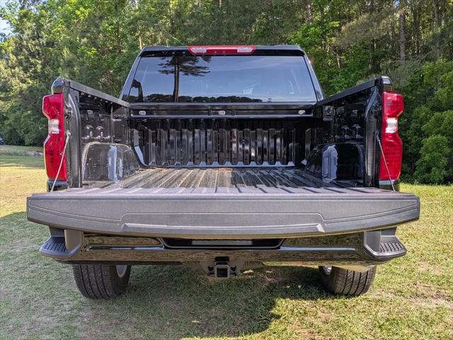 2026 Chevrolet Silverado 1500 4WD Crew Cab Short Bed Custom