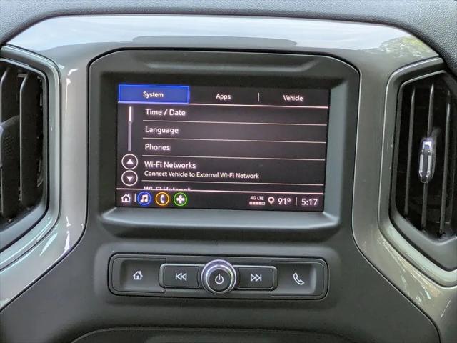 2026 Chevrolet Silverado 1500 4WD Crew Cab Short Bed Custom