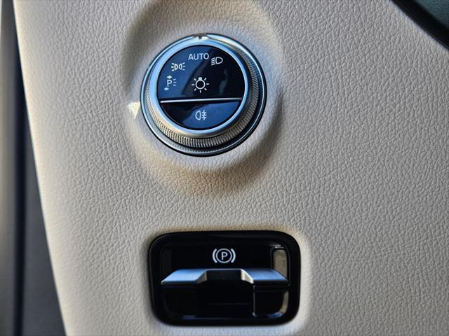 2026 Mercedes-Benz C-CLASS C 300 C 300