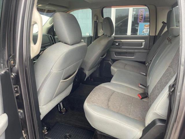 2016 Ram 1500 SLT