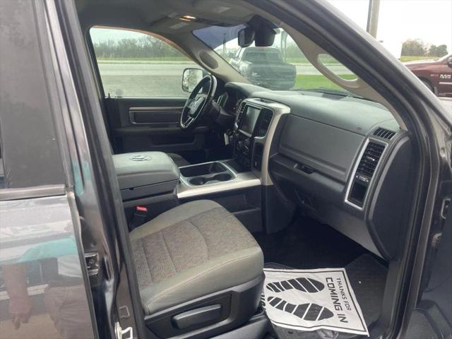 2016 Ram 1500 SLT