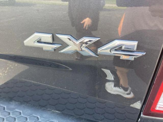 2016 Ram 1500 SLT