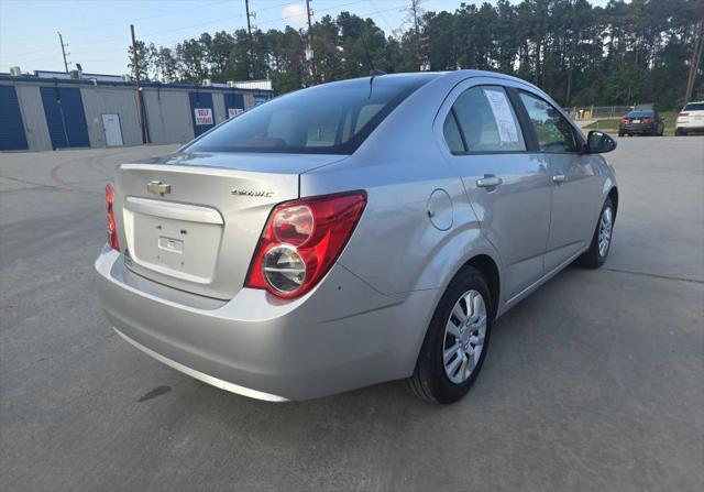 2013 Chevrolet Sonic LS Manual